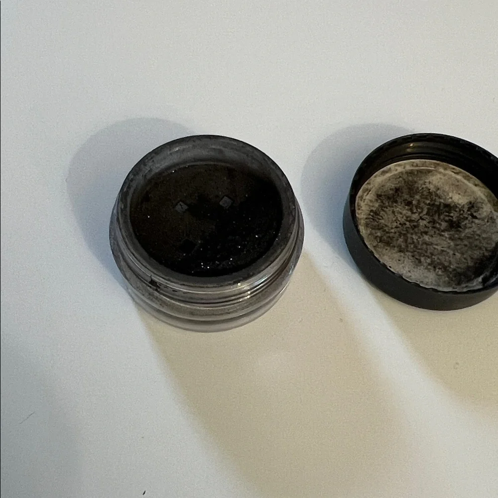 bareMinerals Black Mineral Powder